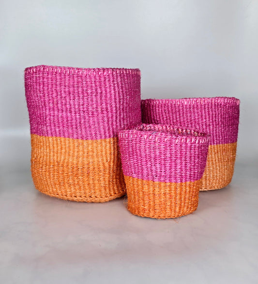 Panier en sisal tissé à la main rose et orange