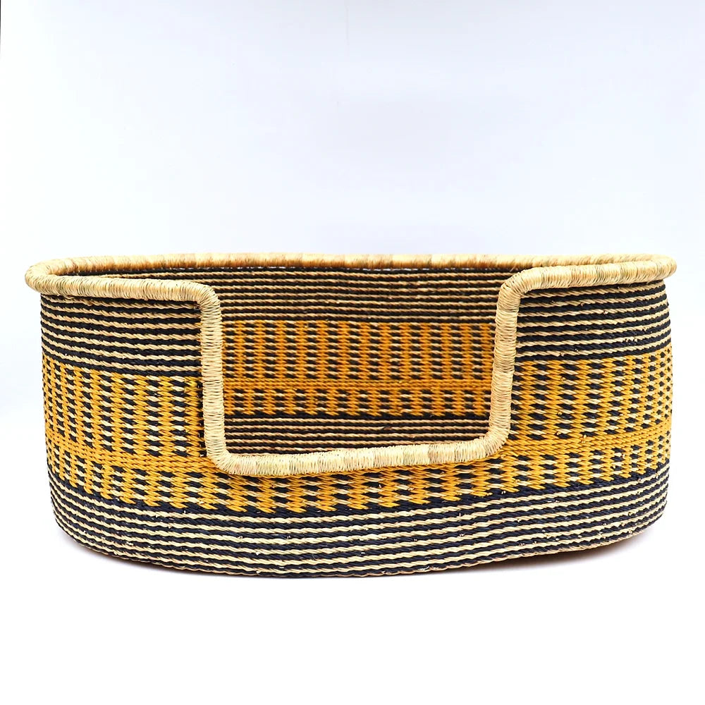 Panier tissé pour chien jaune, noir et marron naturel