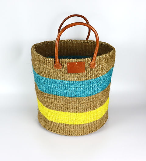 Panier en sisal tissé à la main jaune, bleu et marron naturel