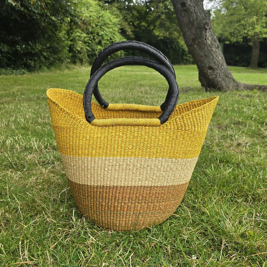 Sac de plage fourre-tout en tissage ouvert aux nuances jaunes